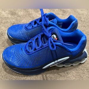 Nike blue size 2